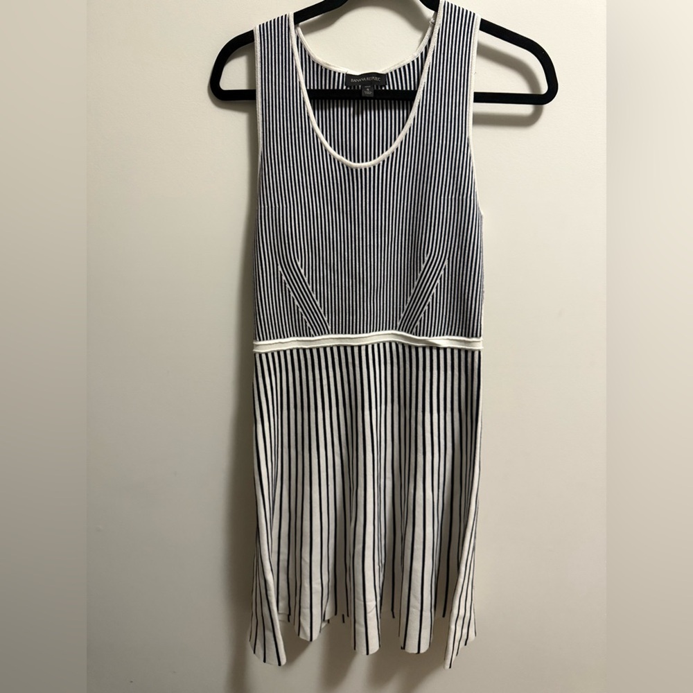 Banana Republic Striped Flare Dress - Petite Small